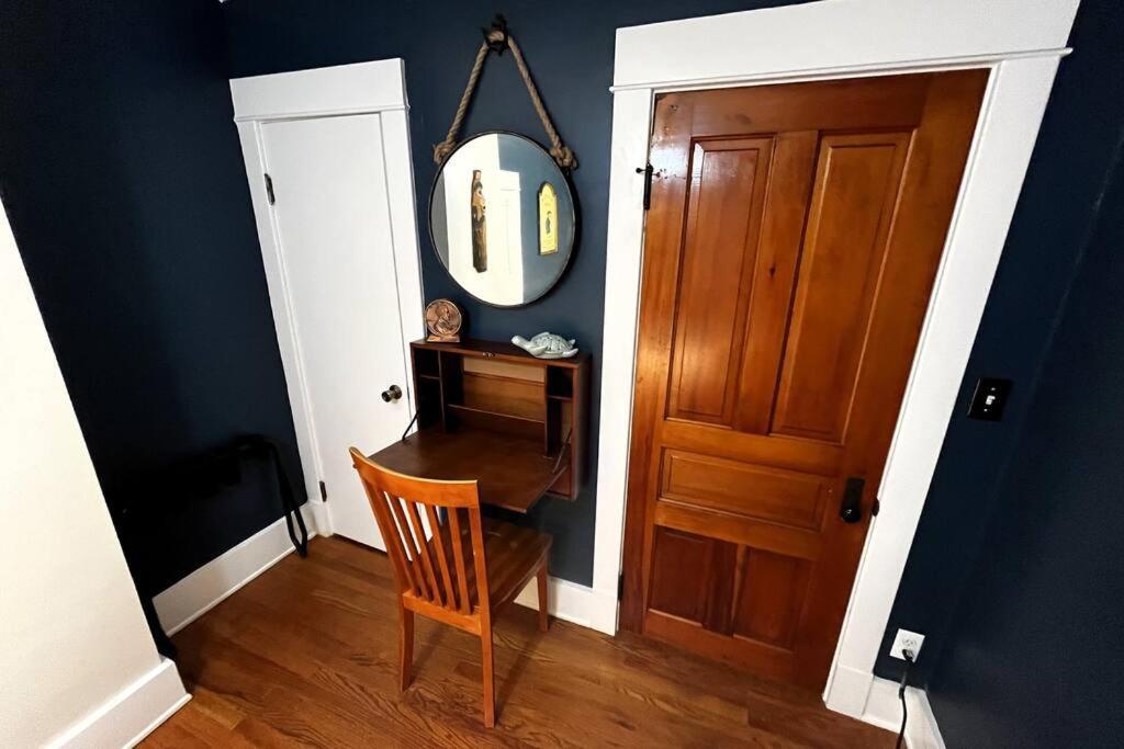 Fiesinger House - Private 3-Bd Unit In Historic Home, Downtown Sandusky Exterior photo
